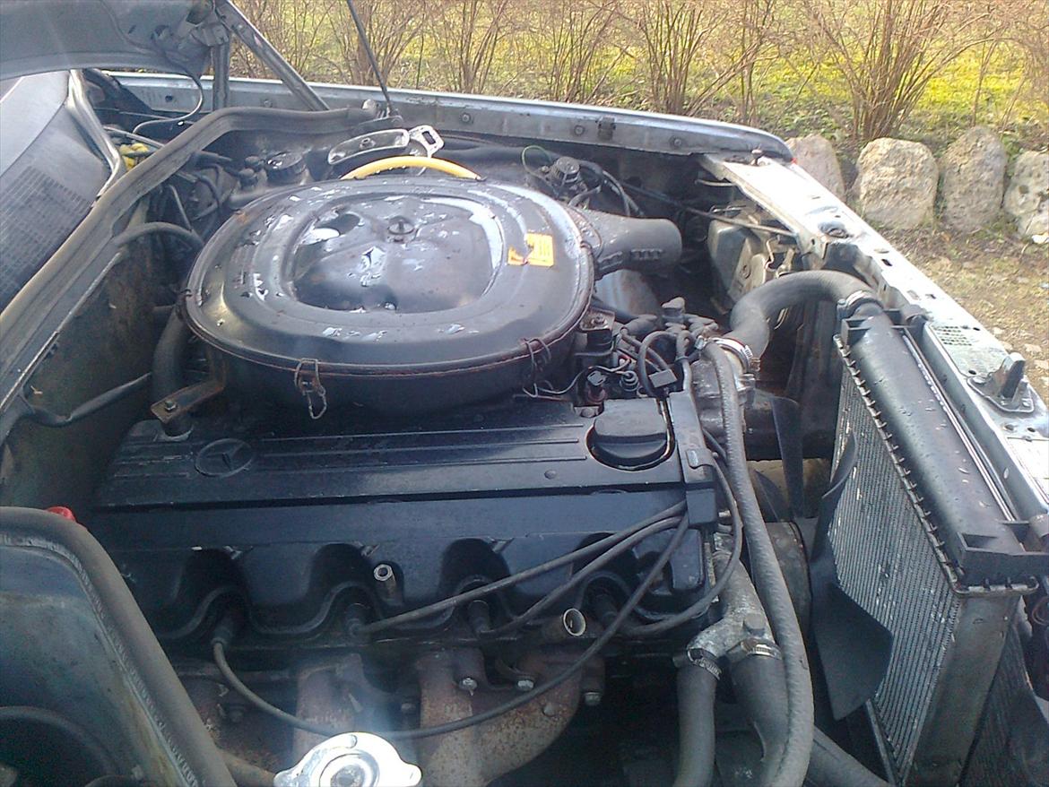 Mercedes Benz 190E 2.0 billede 12