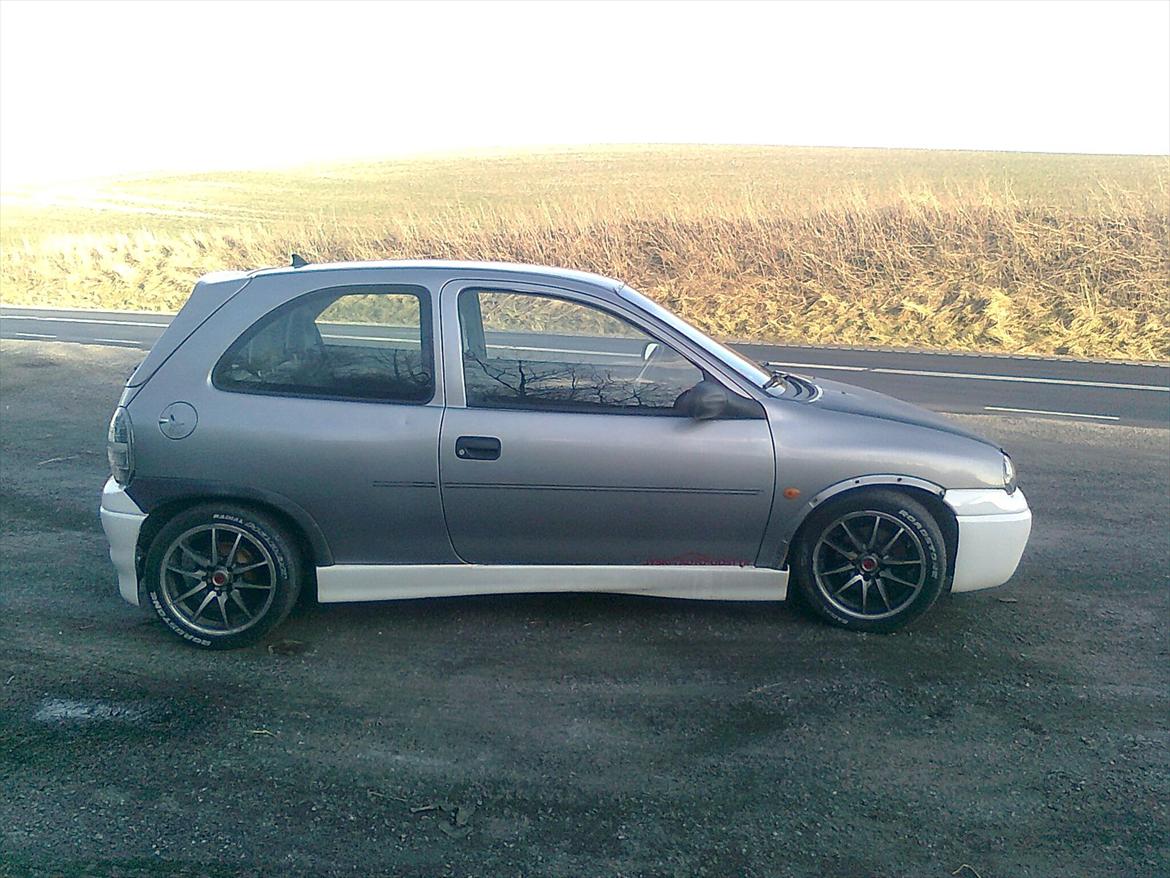 Opel Corsa GSI 1,6 16v skrottet billede 2