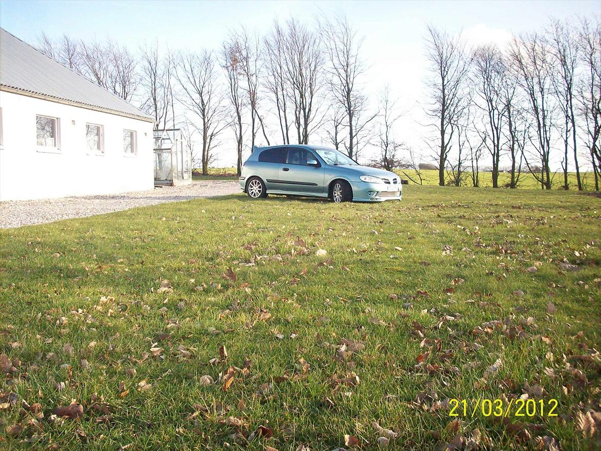 Nissan Almera 1,8 SPORT Tilsalg billede 2