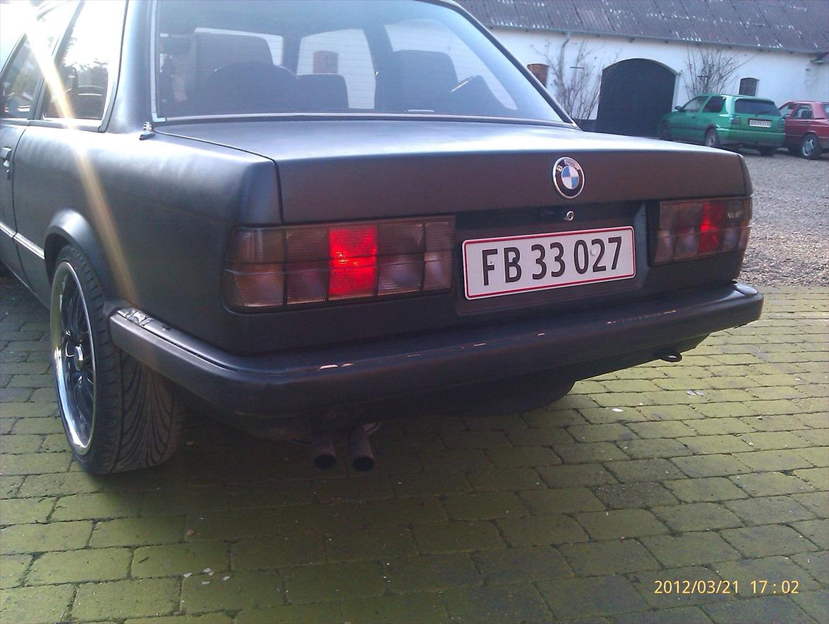 BMW e30 320i (shadow) billede 8