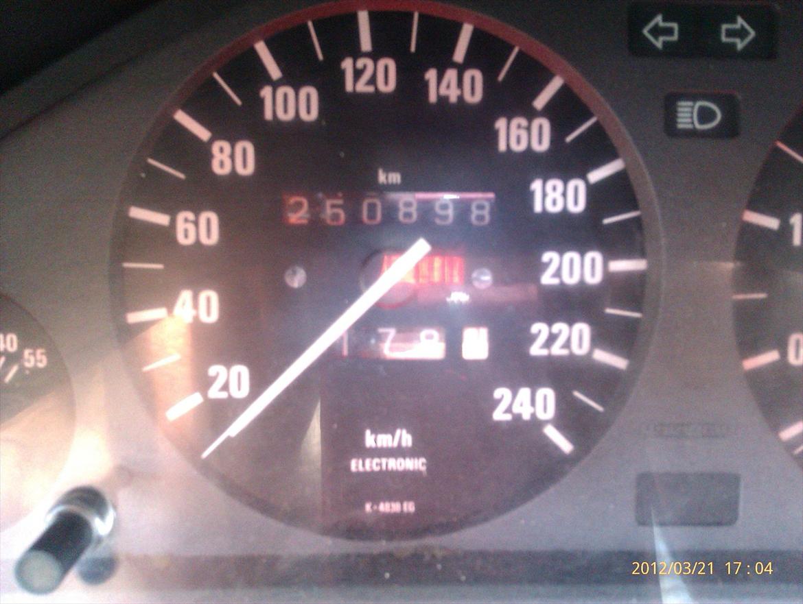 BMW e30 320i (shadow) billede 15