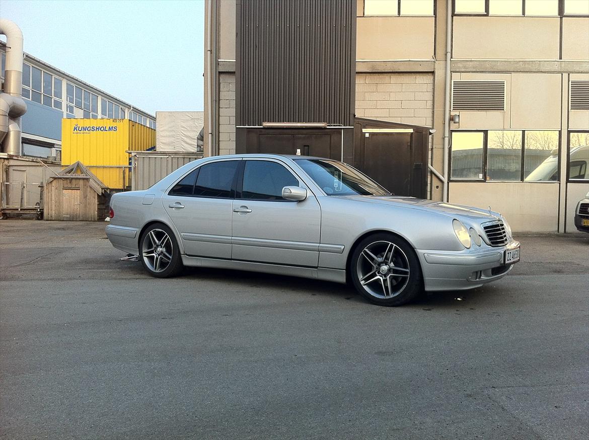 Mercedes Benz E270CDI Aut. Avantgarde Solgt billede 1