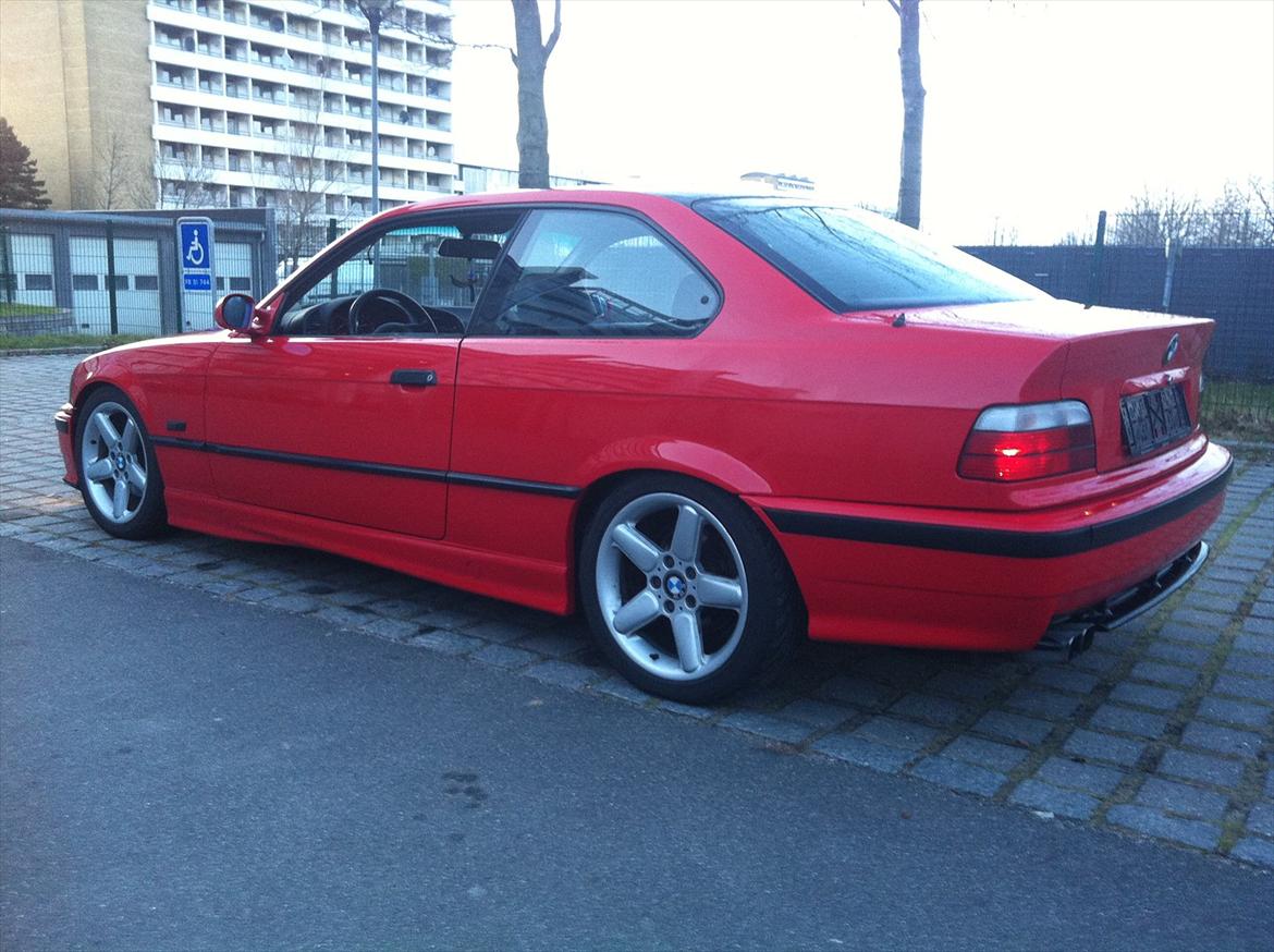 BMW 325i venos coupe billede 13