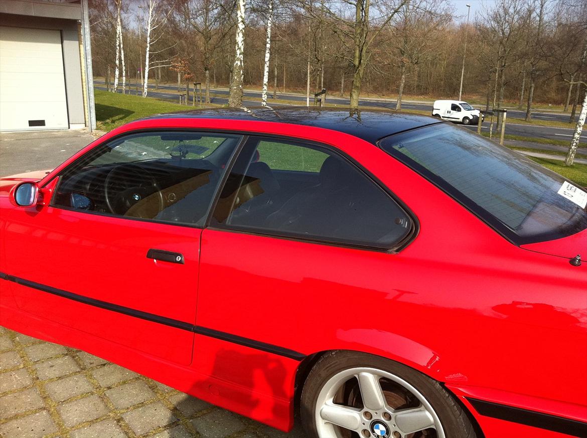 BMW 325i venos coupe billede 14