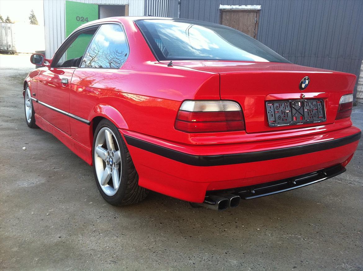 BMW 325i venos coupe billede 15