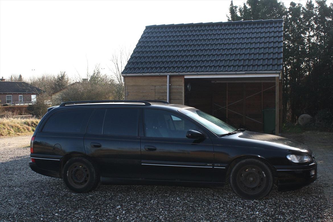 Opel omega b 2,0i 16v sport caravan SOLGT!! billede 8