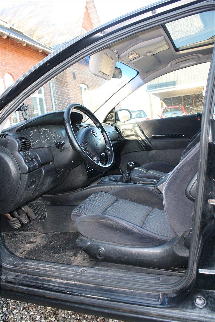 Opel omega b 2,0i 16v sport caravan SOLGT!! billede 9