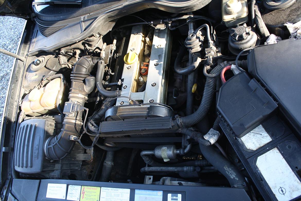 Opel omega b 2,0i 16v sport caravan SOLGT!! billede 14