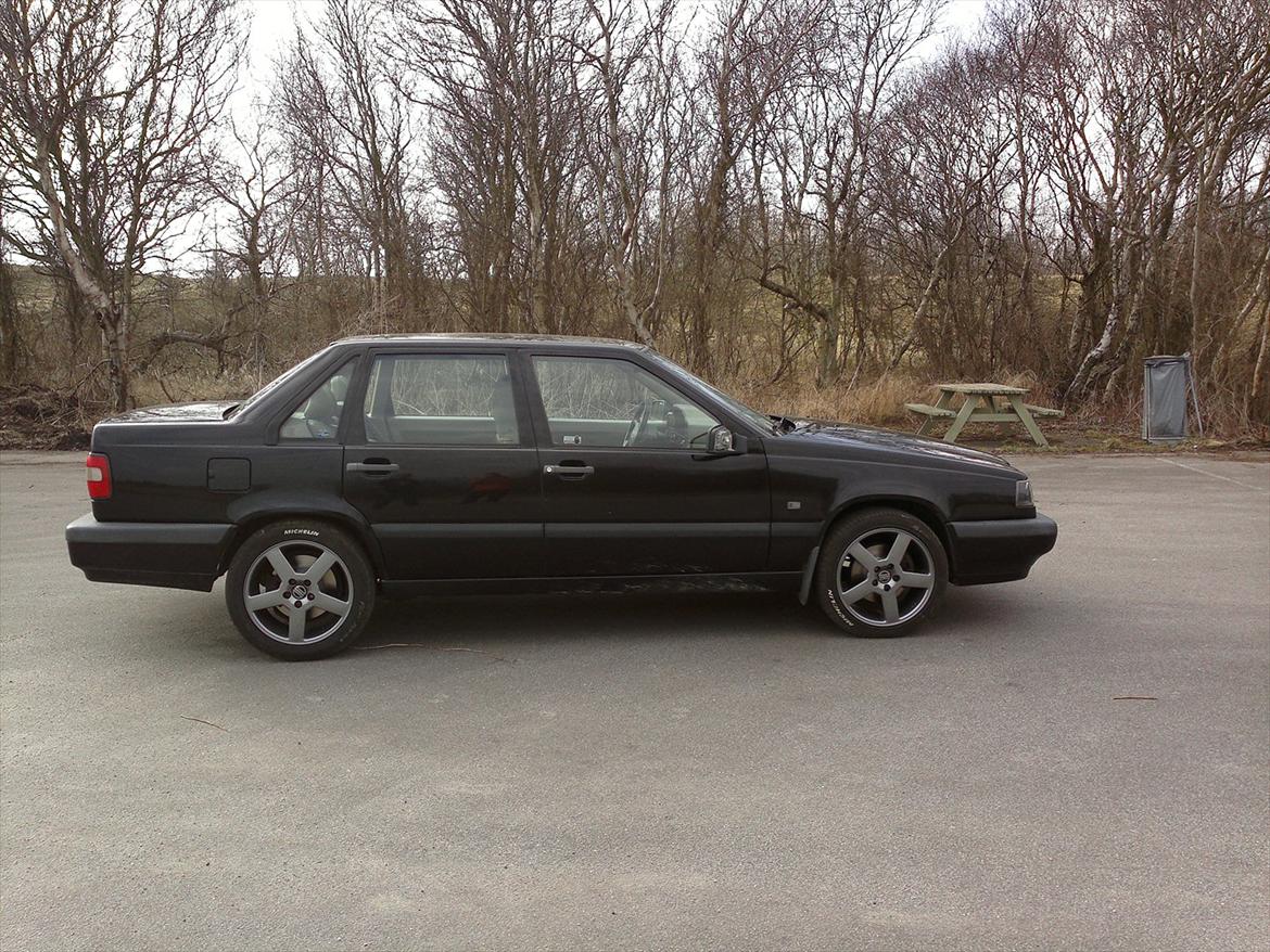 Volvo 850 (til salg) - så kom der sommerhjul på billede 1
