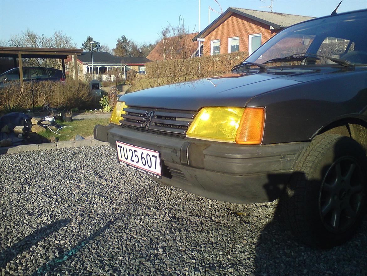 Peugeot 205 GRi - Gul lygtefolie billede 5