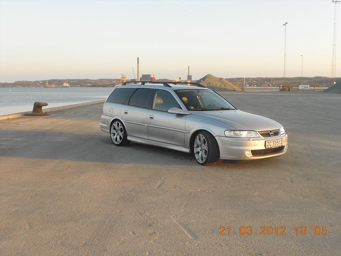 Opel Vectra B 2,2 DTI Sport (SOLGT) billede 7