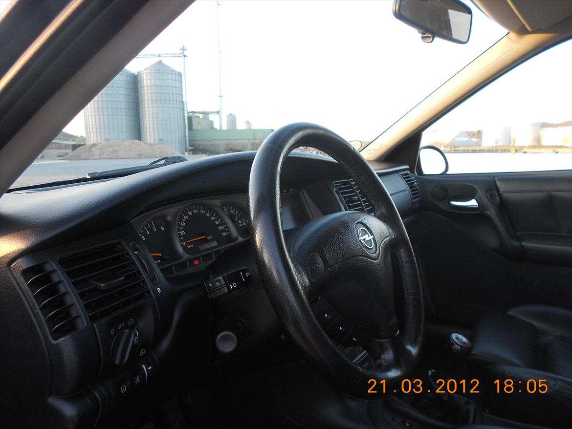 Opel Vectra B 2,2 DTI Sport (SOLGT) billede 10