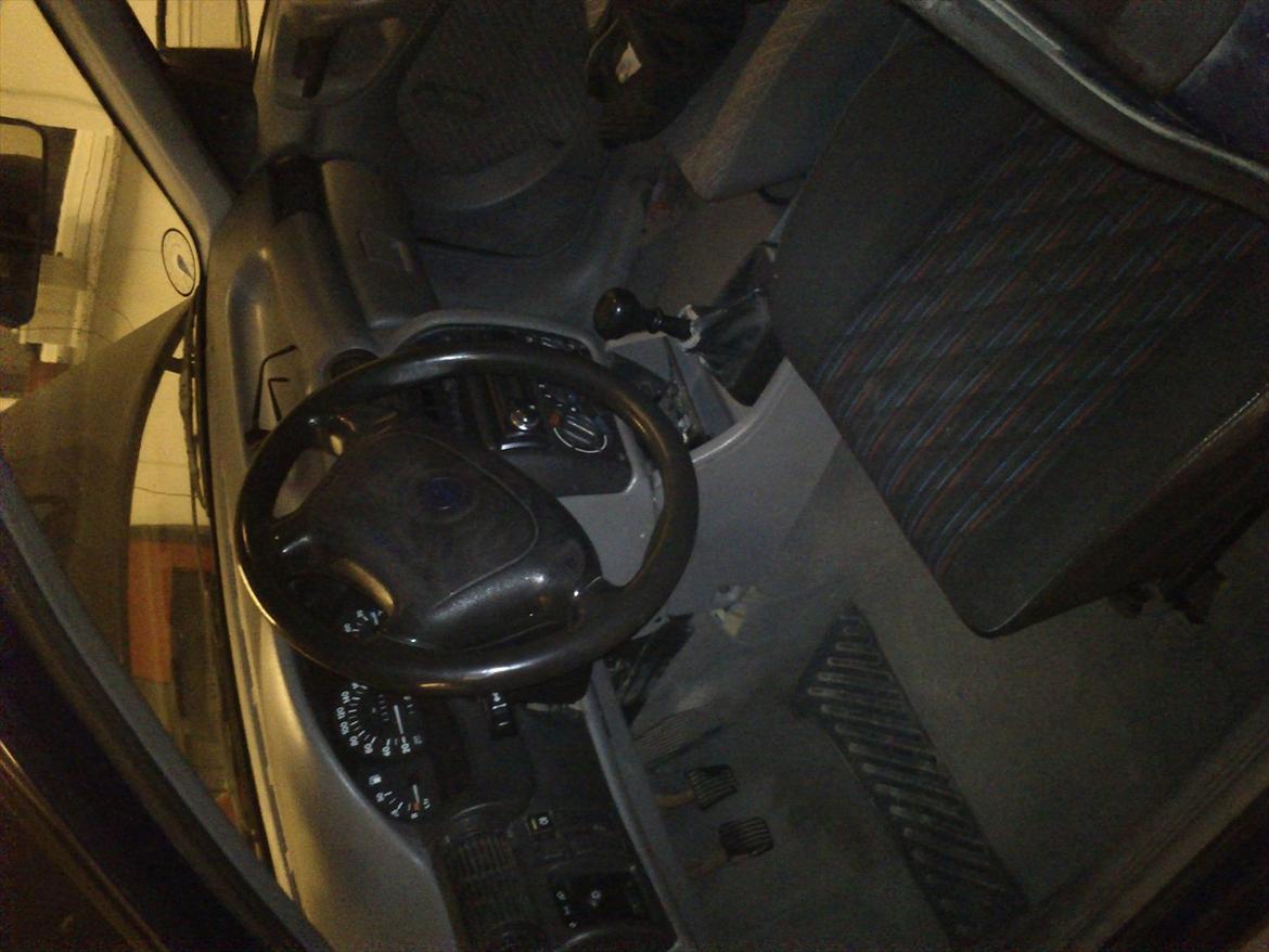 Opel astra f 1,6 i sedan billede 9