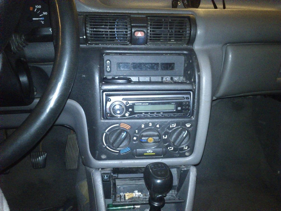 Opel astra f 1,6 i sedan billede 10