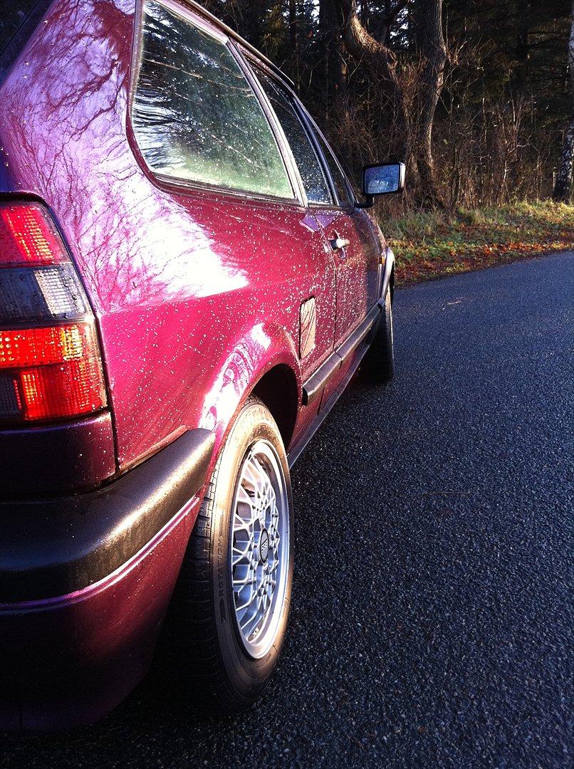 VW Polo 1.3 i Genesis - Med vinter fælg ! billede 11