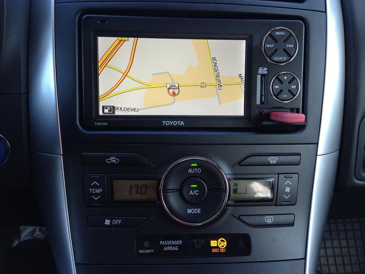 Toyota Auris 1,8 HSD ( Solgt ) billede 12