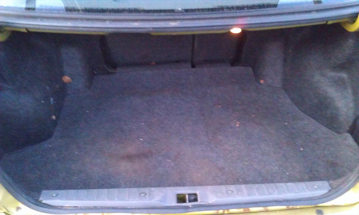 Nissan Almera billede 10