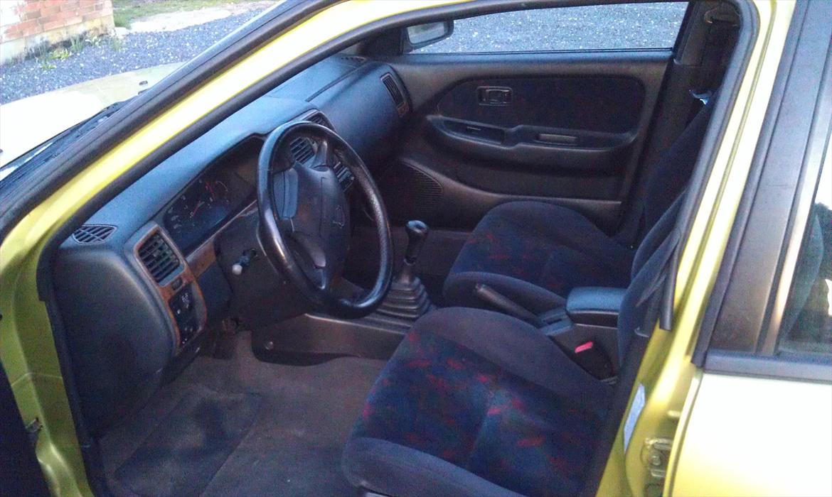 Nissan Almera billede 11