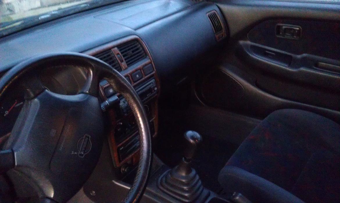 Nissan Almera billede 12