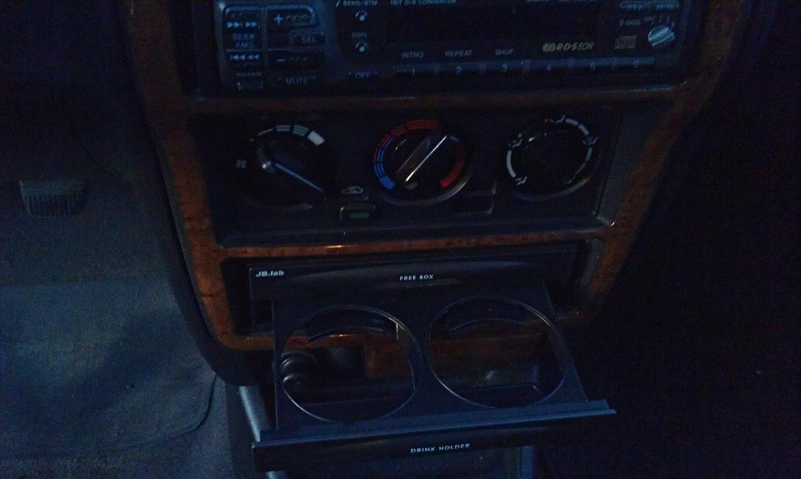 Nissan Almera billede 13