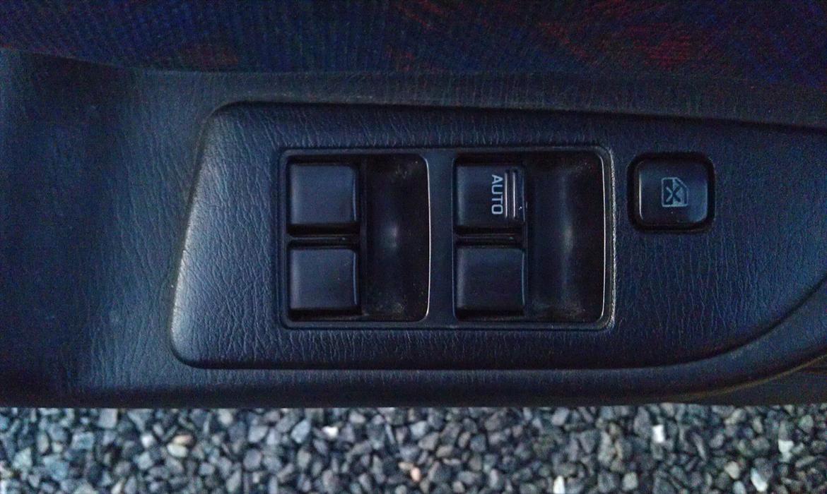 Nissan Almera billede 16