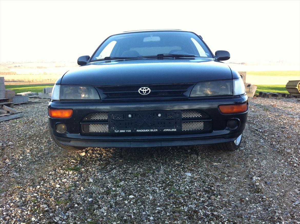 Toyota Corolla e10 billede 5