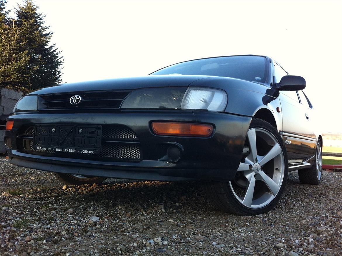 Toyota Corolla e10 billede 6