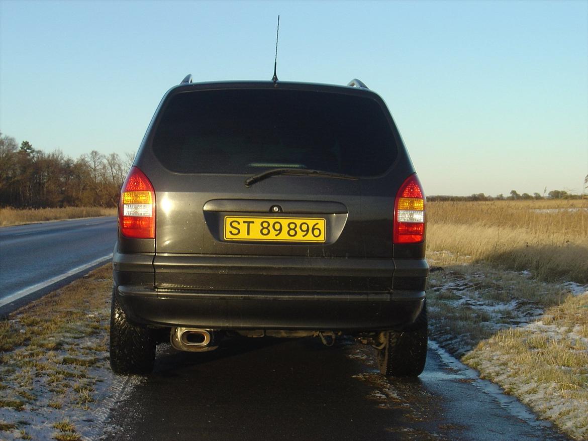 Opel Zafira Mk1 2,2 Comfort SOLGT billede 11