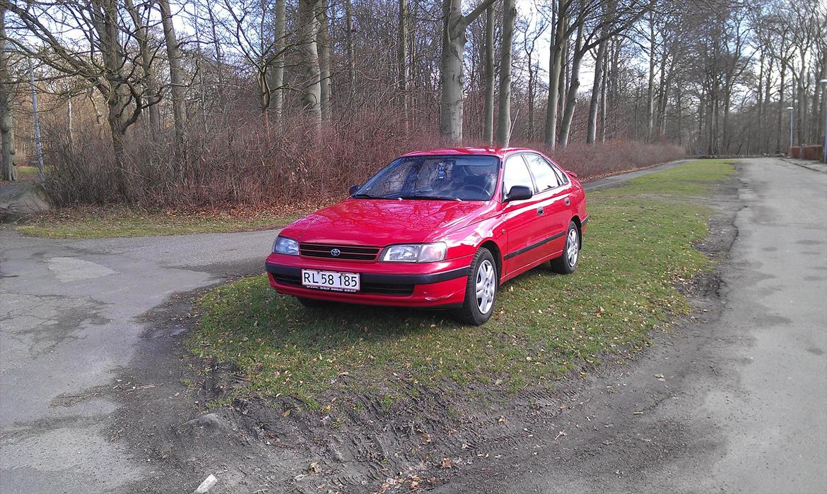 Toyota Carina E Xli - SOLGT  billede 2