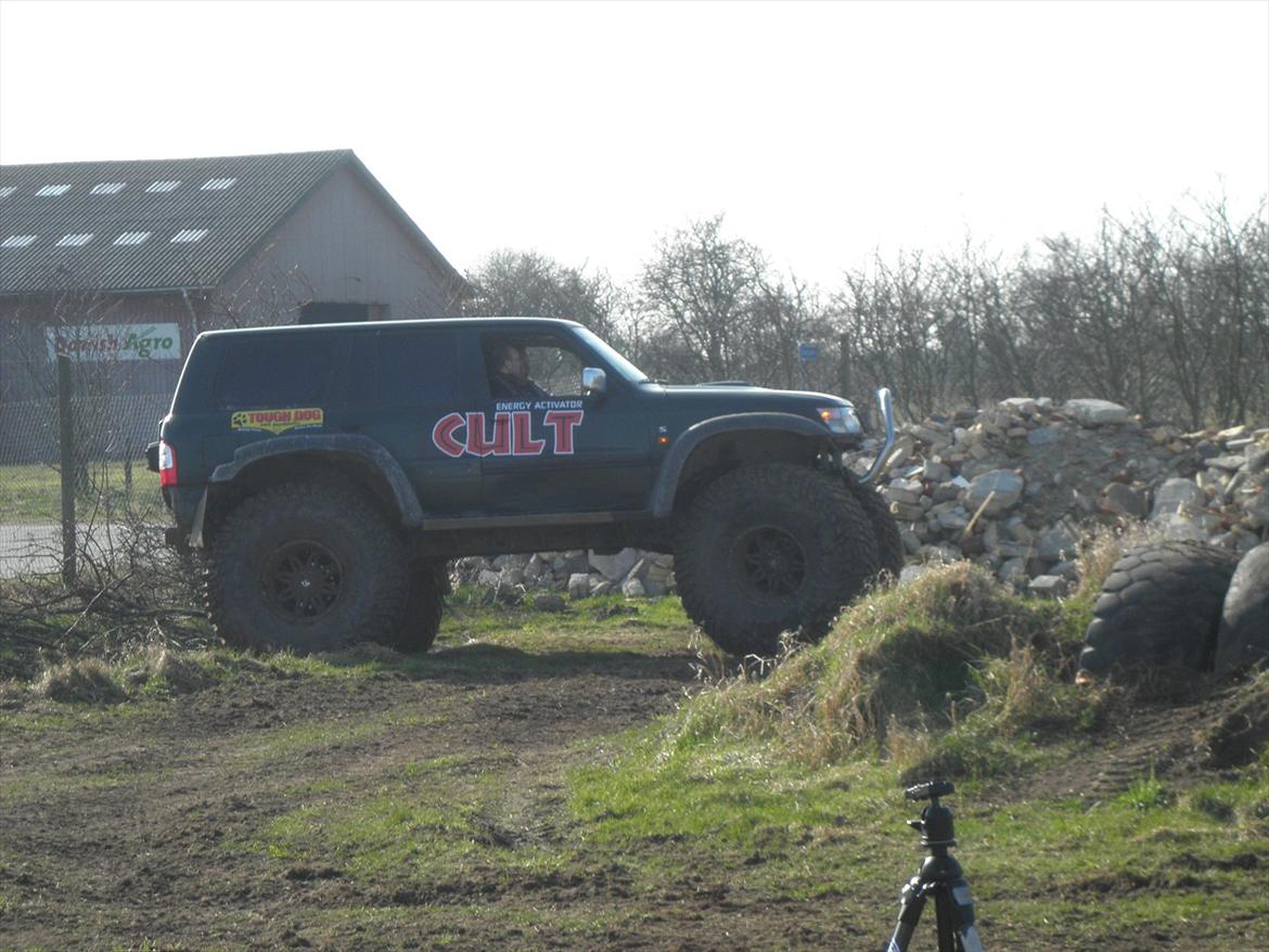 Nissan patrol   billede 8