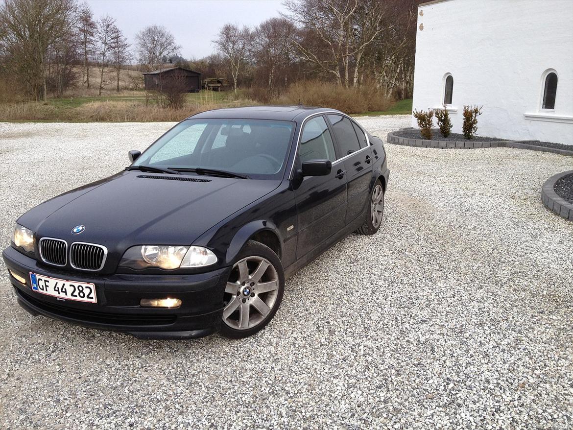 BMW 320i Steptr billede 3