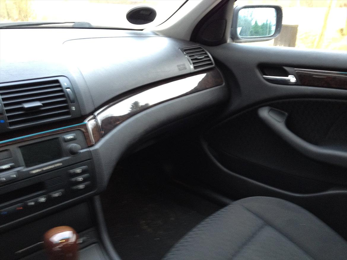 BMW 320i Steptr billede 6