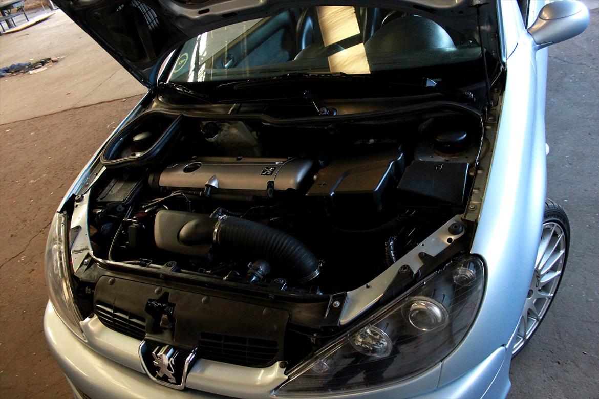 Peugeot 206 2,0 GTI billede 15