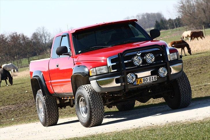 Dodge Ram 1500 4x4 billede 1