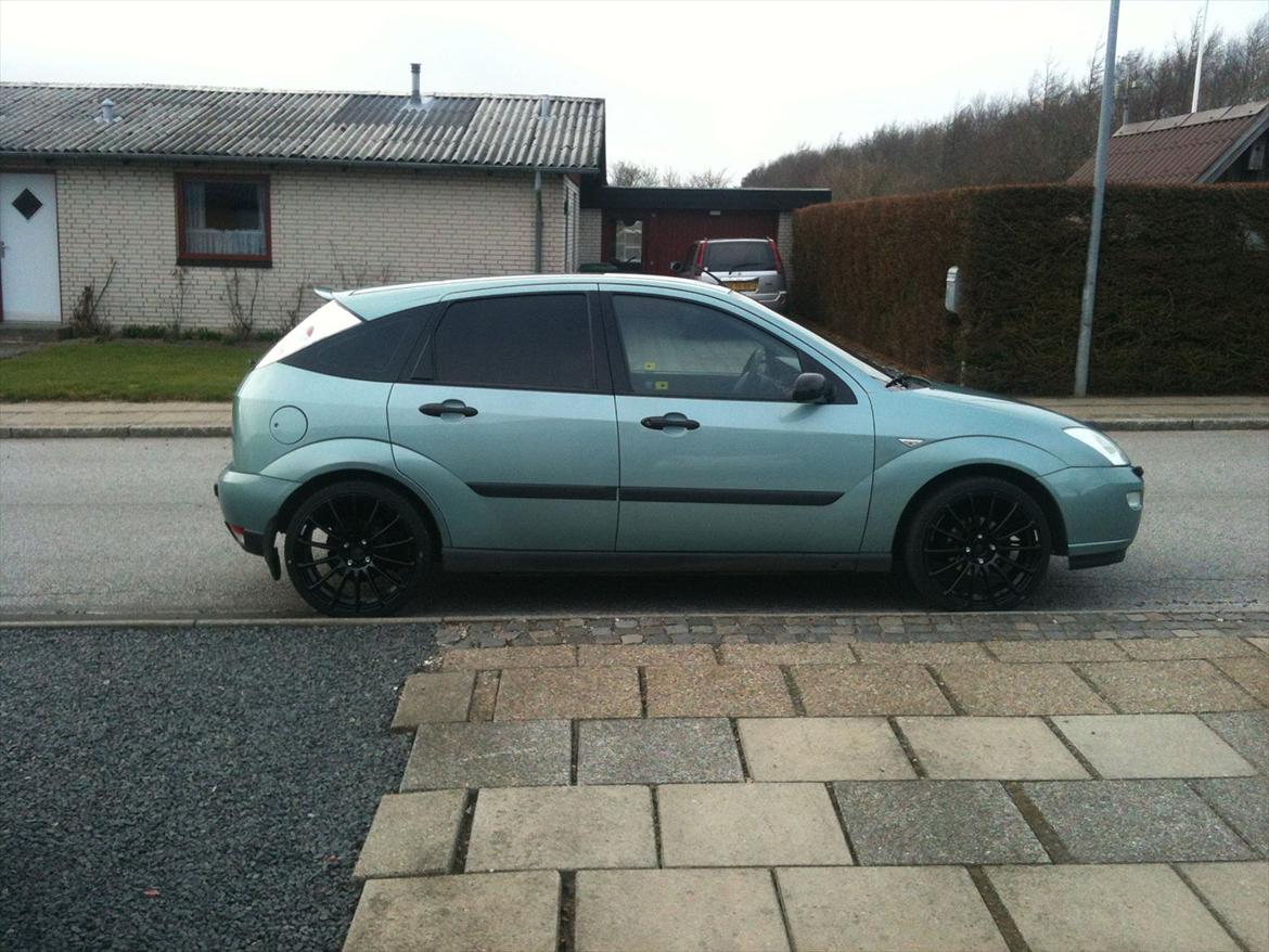 Ford Focus 2.0 billede 4