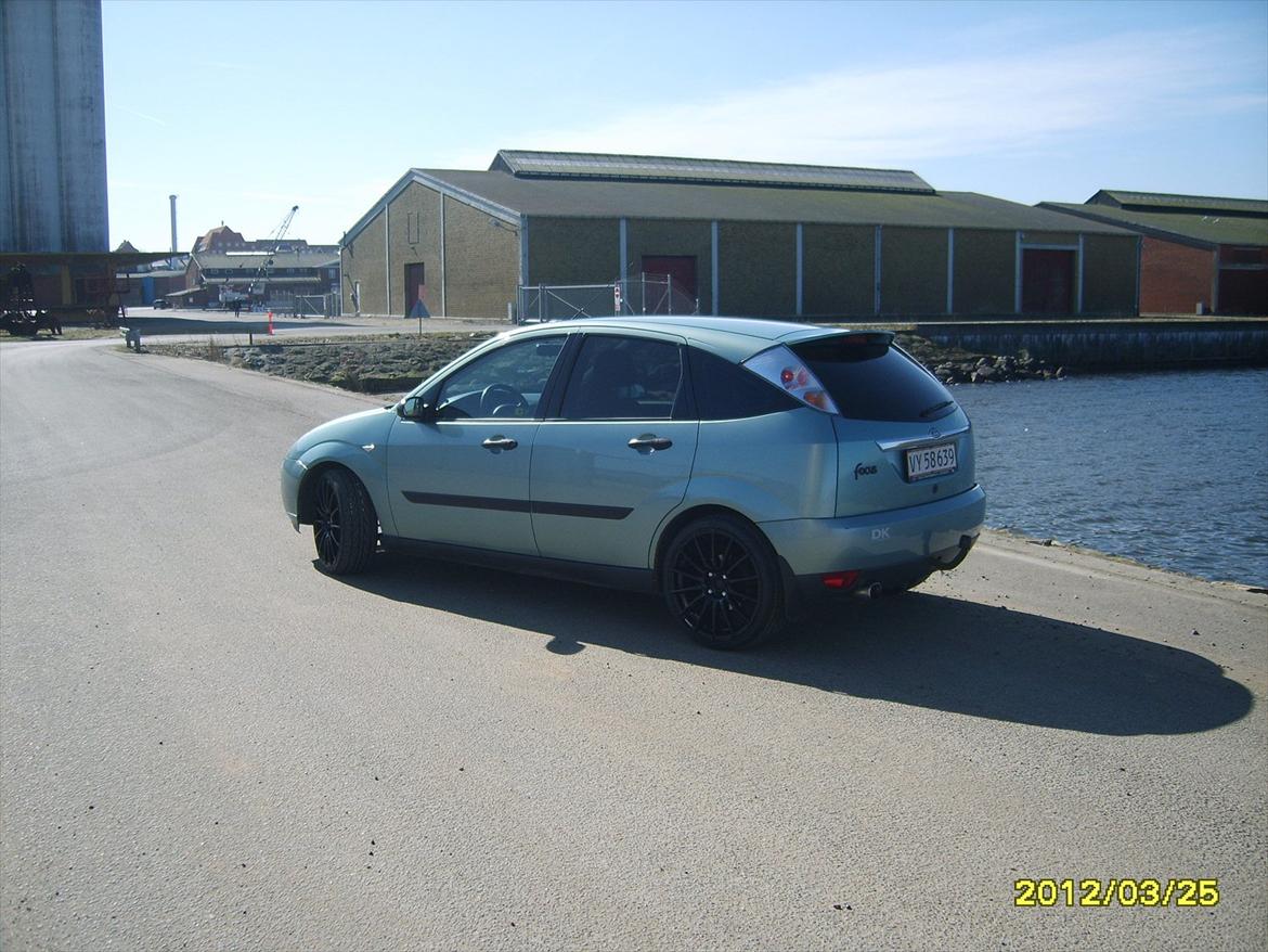 Ford Focus 2.0 billede 3