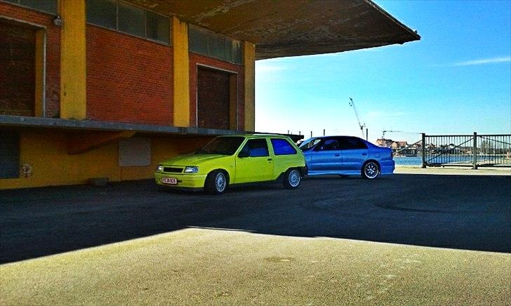 Toyota Carina E billede 5