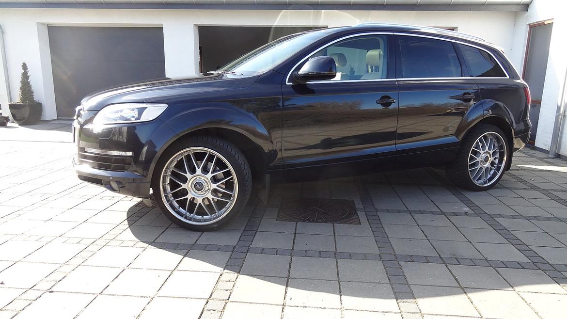 Audi Q7 3.0 TDi Quattro Van SOLGT billede 2