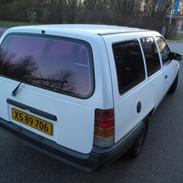 Opel Kadett 14nv Van