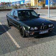 BMW 325i