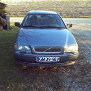 Volvo s40