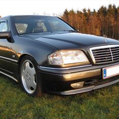 Mercedes Benz C230 Kompressor "AMG"