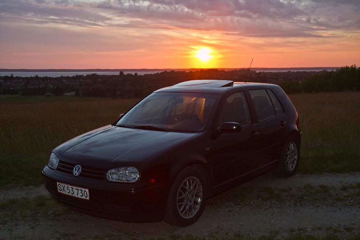 VW Golf 4 1,8 T - - Tak til Nick for at være fotograf ;p. billede 5
