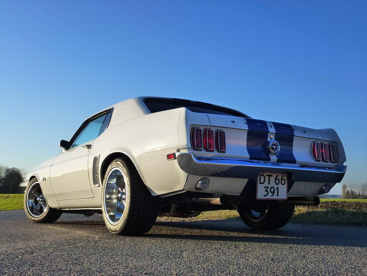 Ford Mustang "Solgt" billede 1