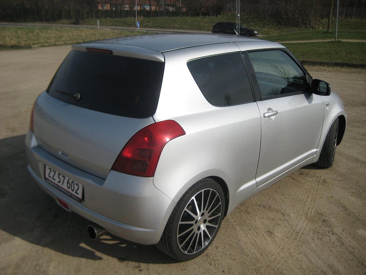 Suzuki Swift 1,5 VVT billede 8