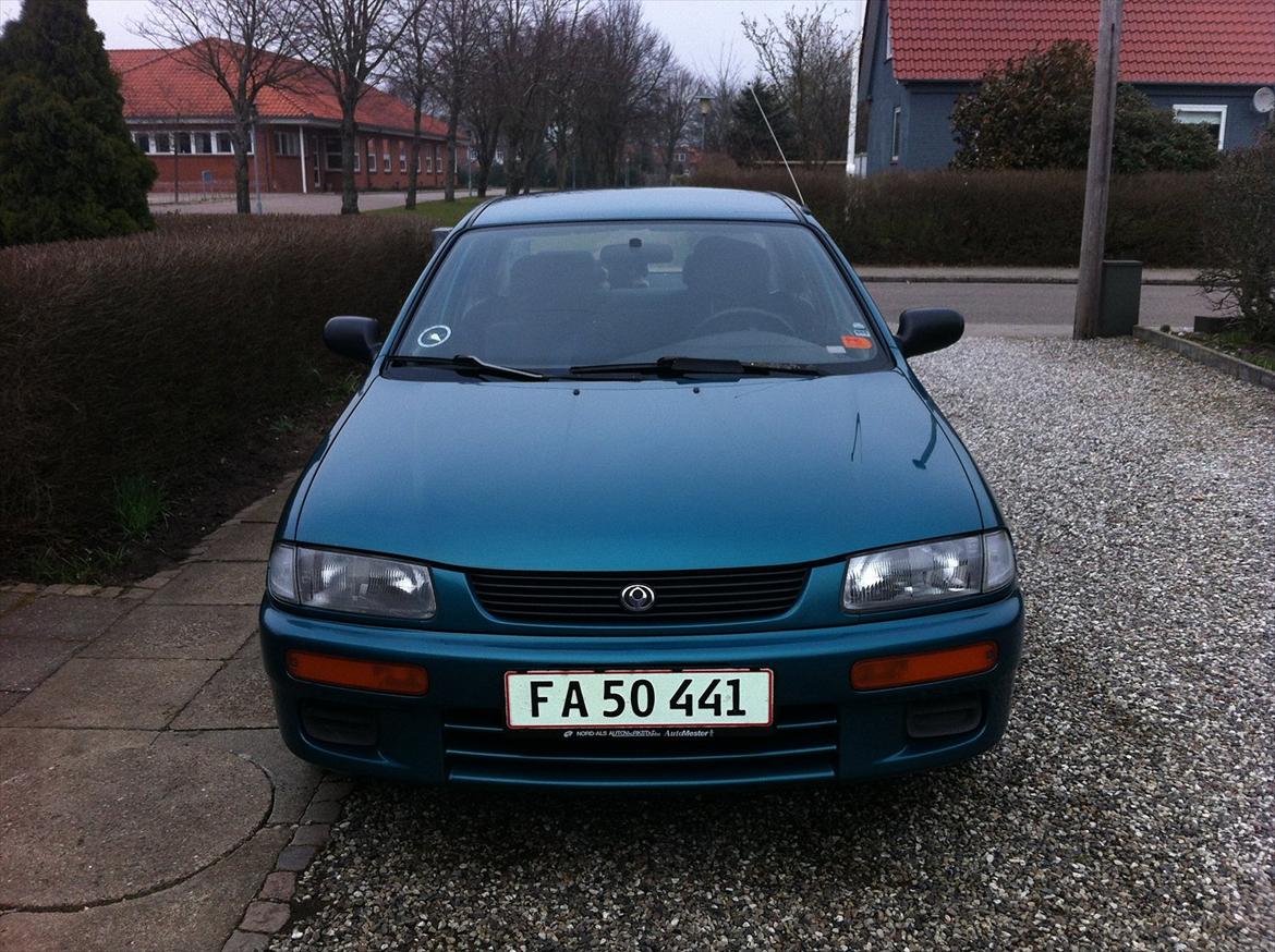 Mazda 323 s billede 2