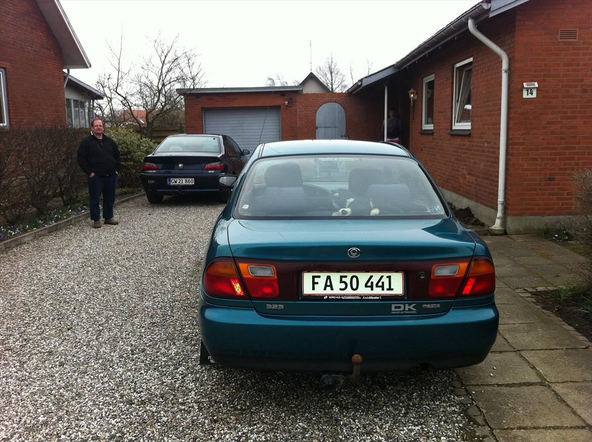 Mazda 323 s billede 5