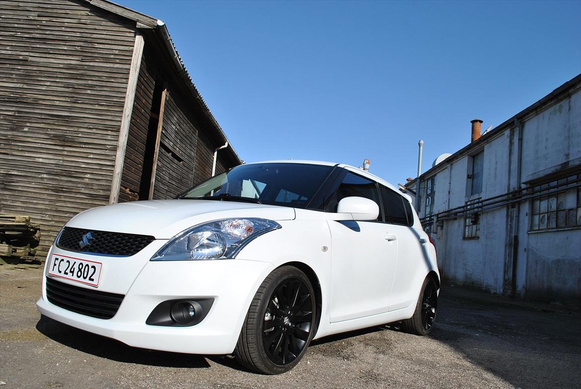 Suzuki Swift Totalskadet :- / billede 6