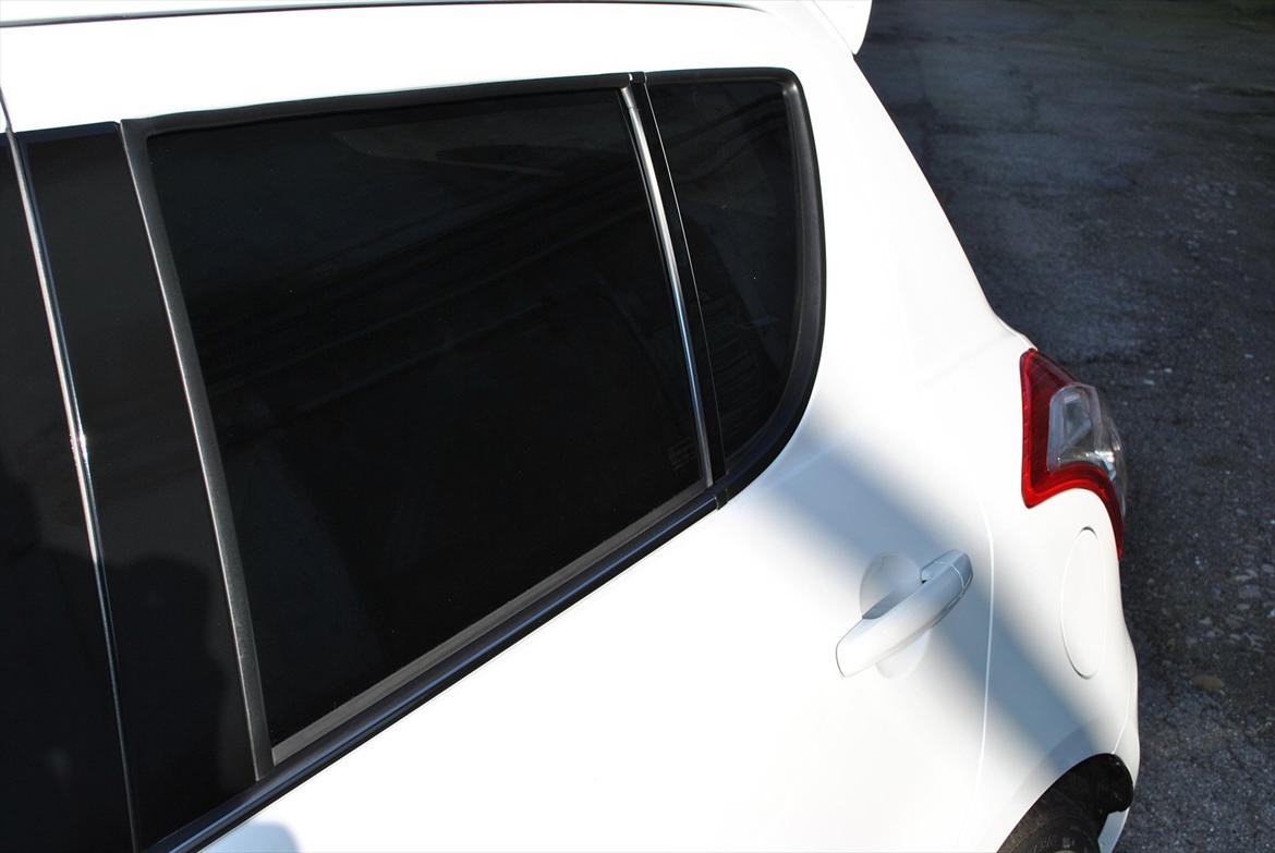 Suzuki Swift Totalskadet :- / billede 11