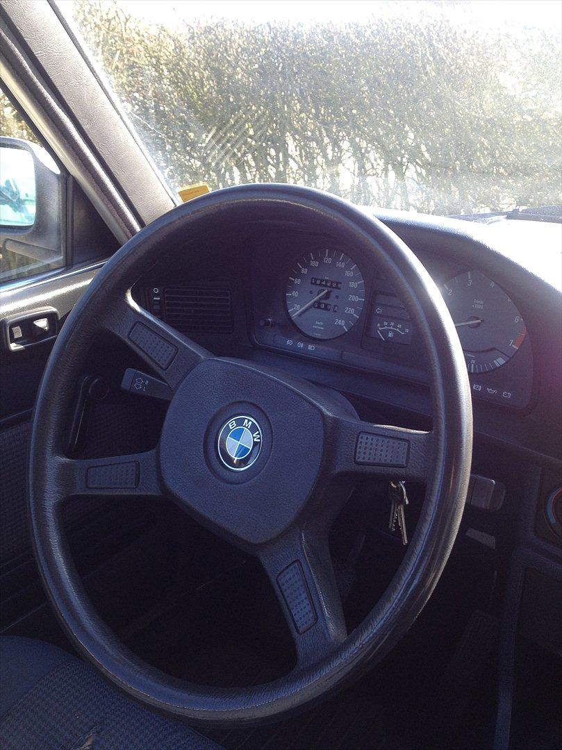 BMW E28 520 I billede 12